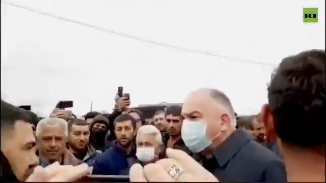 В грузинском Марнеули люди протестуют против карантина