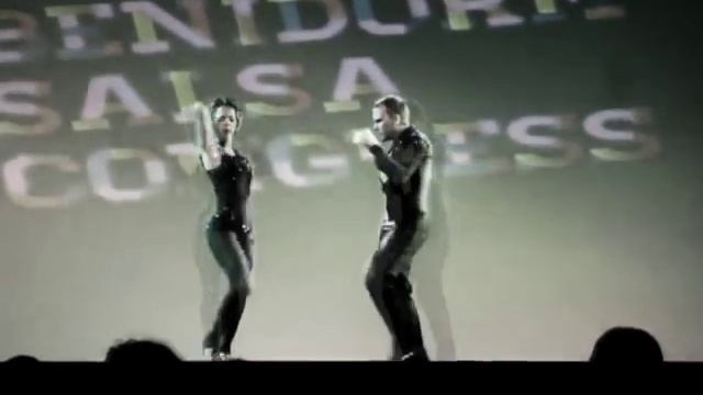 Rihanna - Diamonds (AaronMora Bachata version) смотреть онлайн