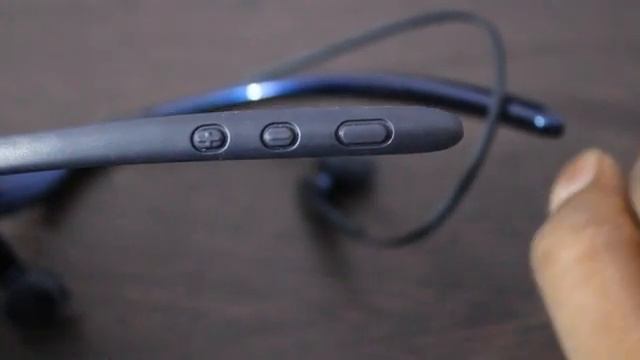 Samsung Level U malayalam unboxing and review смотреть онлайн