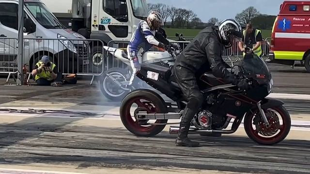 Melbourne raceway drag racing rwyb northern nationals including mk5 cortina & a steam bike смотреть онлайн
