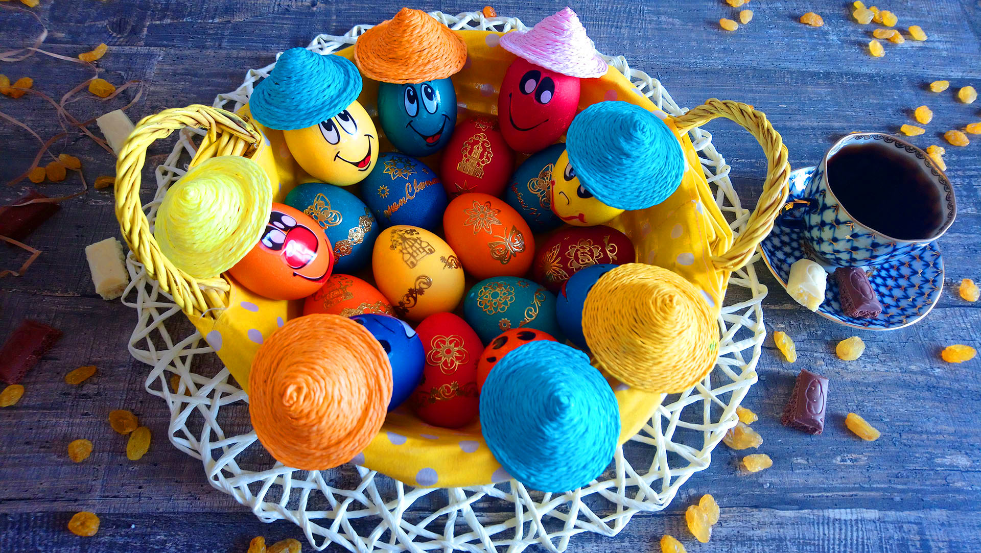 Как покрасить яйца на Пасху | Пасхальные яйца | How to paint eggs for Easter