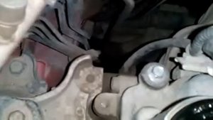 Хонда джаз, тарахтит двигатель