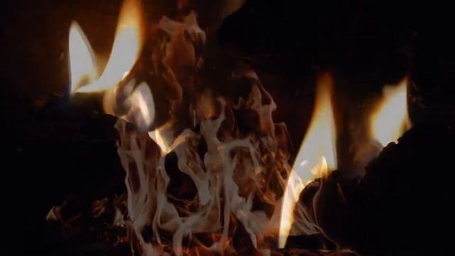 Fire crackling, soothing music | Треск костра, успокаивающая музыка | 火のパチパチ、なだめるような音楽