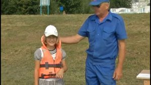 Как правильно бросать спасательный круг, почему не каждый жилет удержит на воде?