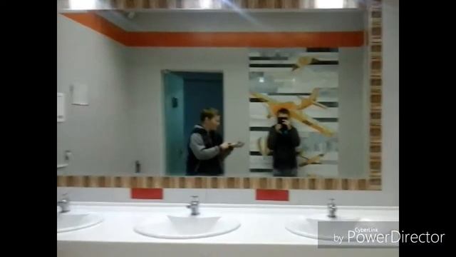 Что будет если смыть лизуна в туалет (Бомбочка Лизун) Наши приключения с лизуном бомбочкой. Веселух смотреть онлайн