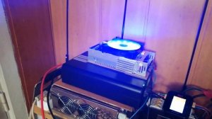 Тест инвертора BELEVISCHI 24-220 вольт 2500 ВАТ на максимуме.