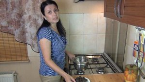 Конфеты всего из трёх ингредиентов: кокосовой стружки, сгущённого молока и шоколада