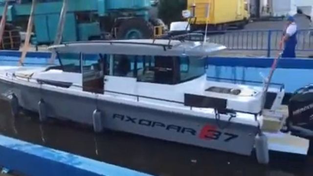 AXOPAR 37 AC С ДВИГАТЕЛЕМ MERCURY 2 х 300 XL VERADO, 2016 года смотреть онлайн