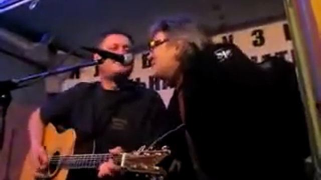 Чёрный Лукич и Кузя УО - За полчаса до весны смотреть онлайн