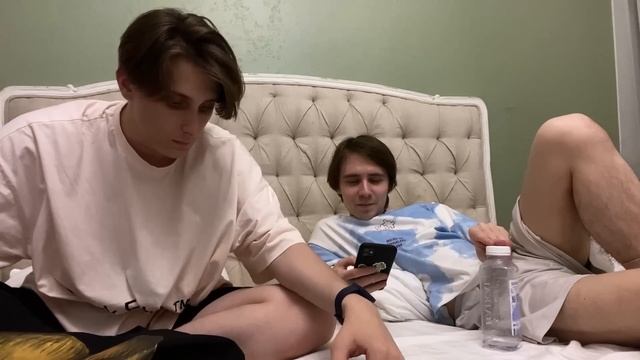 Секби распаковывает подарки! Клайд попу показал... | Нарезки Майншилд