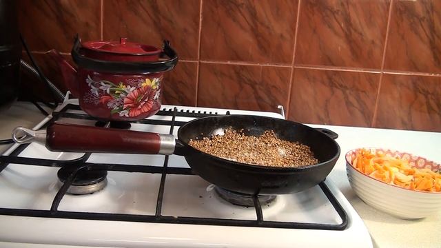 СВИНОЙ ЖЕЛУДОК с КАШЕЙ-НЯНЯ смотреть онлайн