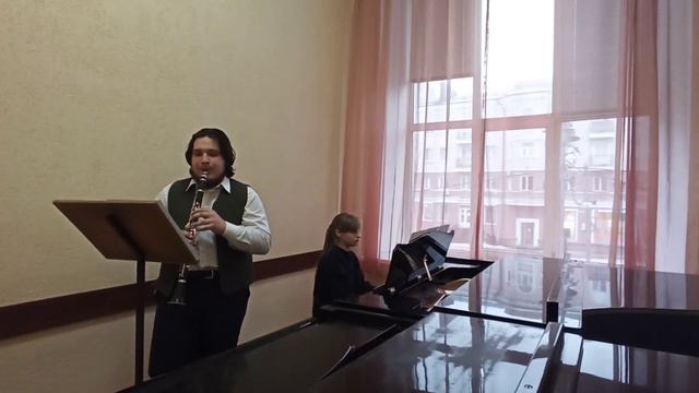 Д. Гейгнер "Экспромт для кларнета" смотреть онлайн