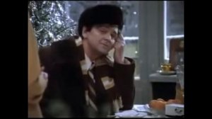 МЫ ПЕРЕСТАЛИ ЛАЗИТЬ В ОКНА К ЛЮБИМЫМ ЖЕНЩИНАМ / ИРОНИЯ СУДЬБЫ ИЛИ С ЛЕГКИМ ПАРОМ