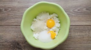 Творожная запеканка с изюмом и грецкими орехами