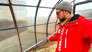 Как защитить поликарбонат в теплице?