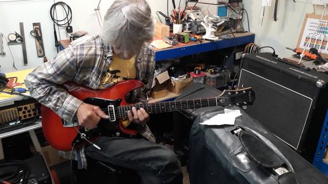 Epiphone 270 смотреть онлайн