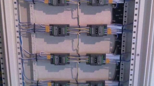 CONCUT / Электрощит в частном доме смотреть онлайн