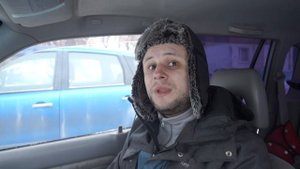 Чистка забившихся форсунок стеклоомывателя на Mazda Demio