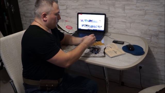 Как зарядить СКС из обоймы быстро.mp4