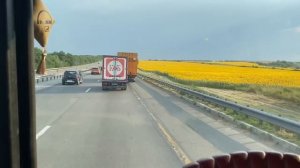 ЖЕСТЬ ЧТО ТВОРИТСЯ НА ТРАССЕ М4-ДОН !! МОТОЦИКЛИСТ САМОУБИЙЦА.