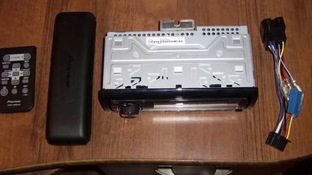 Отзыв от эстета автомузыки на бюджетную и качественную автомагнитолу Pioneer MVH-X460UI