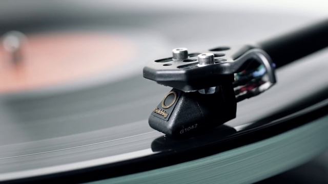 LEONARD COHEN --- Suzanne (vinyl) смотреть онлайн