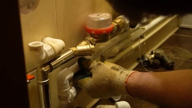 Установка водосчетчика горячей и холодной воды в Новокузнецке