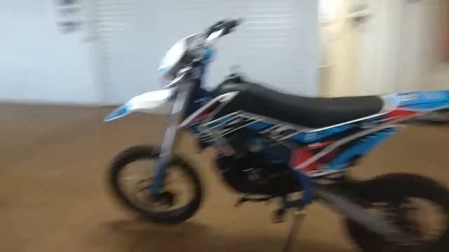 Питбайк BSE PH10-150e колеса 17/14, год выпуска 2018 за 54 900 руб в Мото-Актив смотреть онлайн