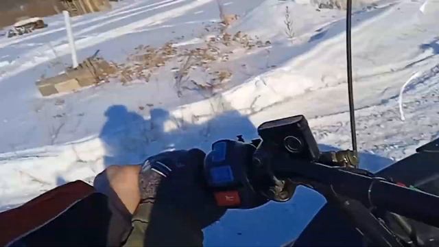 В Саргоне появился СНЕГОХОД смотреть онлайн