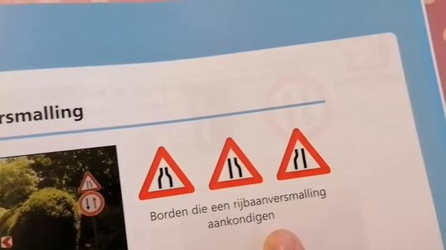 Теория вождения авто/как правильно объезжать трамвай, авто, на перекрестке-Тема19 смотреть онлайн