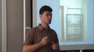 Расположение клетки попугая