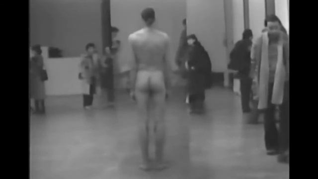 Balance Proof: performance art by Marina Abramovic featuring Henryk Górecki "Miserere" смотреть онлайн