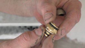 Отопление,монтаж стальных панельных радиаторов