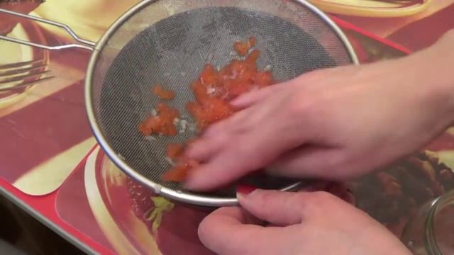 Как БЫСТРО засолить красную икру? смотреть онлайн