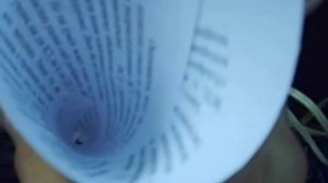 Прослушивание виниловых пластинок с помощью бумаги и иглы.