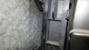 HOW TO CHANGE  WINGROAD AC FILTER (Y12)