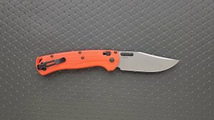Benchmade Taggedout Folding Knife - Overview and Review