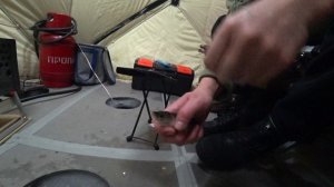 ДОМОВ НА ЛЬДУ БОЛЬШЕ ЧЕМ В ДЕРЕВНИ! РЫБ ИНСПКЕЦИЯ ШТРАФЫ! рыбалка с ночевкой