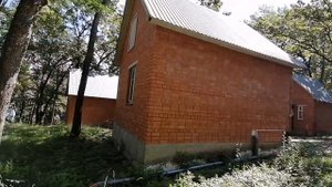 Битюг. База отдыха в аннинском районе Воронежской области. Домик