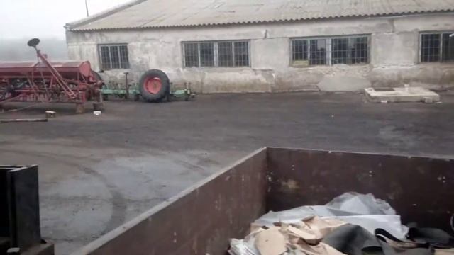 Я в шоке! Луаз тянет 2 тонны легко. В прицепе лежит ЯМЗ-238, который весит 1300 кг+ прицеп. смотреть онлайн