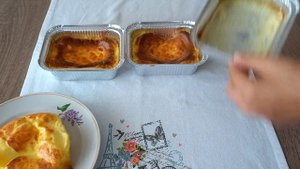 Испекли омлет в духовке в форме для запекания из фольги