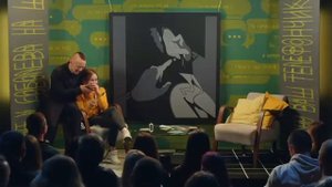 Татарка на шоу у Соболева засовывает огурец в жопу ?