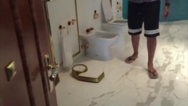 БЕЙБИТ АЛИБЕКОВ - BURJ AL ARAB - КАК ЖИВУТ РУССКИЕ ОЛИГАРХИ И АРАБСКИЕ ШЕЙХИ? смотреть онлайн