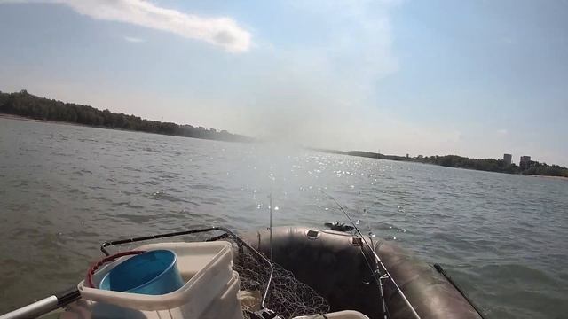 Обзор рыбных мест (4К) 07.08.2020г. №10 р. Иртыш г. Омск по Рейду, от зат. СРЗ до зат. БУПа. смотреть онлайн