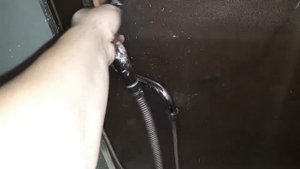 Сделать смеситель в душевой кабины легко!