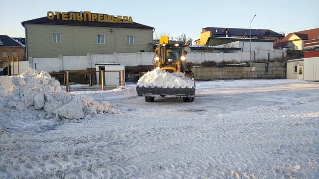 экскаватор погрузчик Hidromek 102 Уборка снега, расчистка территории