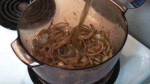 Hungarian Beef and Cabbage Soup | Corning Visions Stockpot