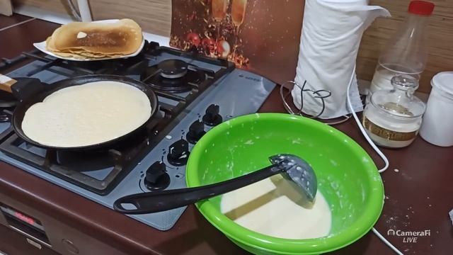 #блины от Юляшек.С масленицей вас??Печем блины с подругой. #мукбанг смотреть онлайн