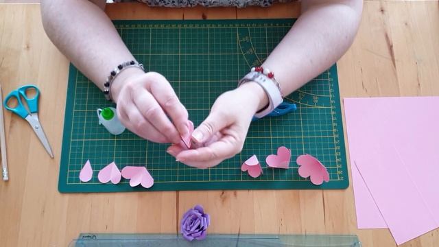 Tuto Scrapbooking - Réalisation d'une petite rose toute mimi en 3D - petites fleurs смотреть онлайн