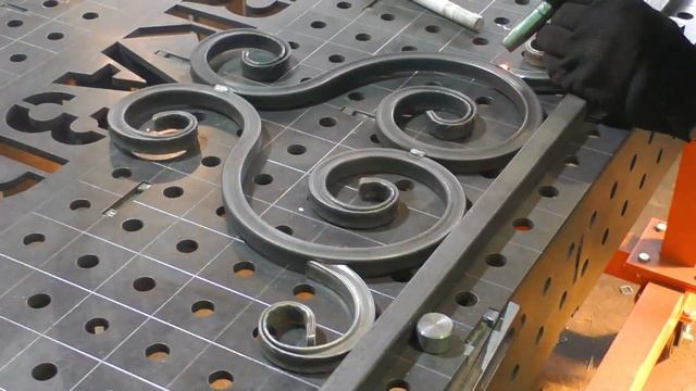 ? Что можно сделать из профильной трубы ? холодная ковка ?